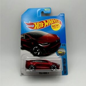 Hot Wheels Factory Fresh Tesla Model X Red 9/10 New For 2017 196/365